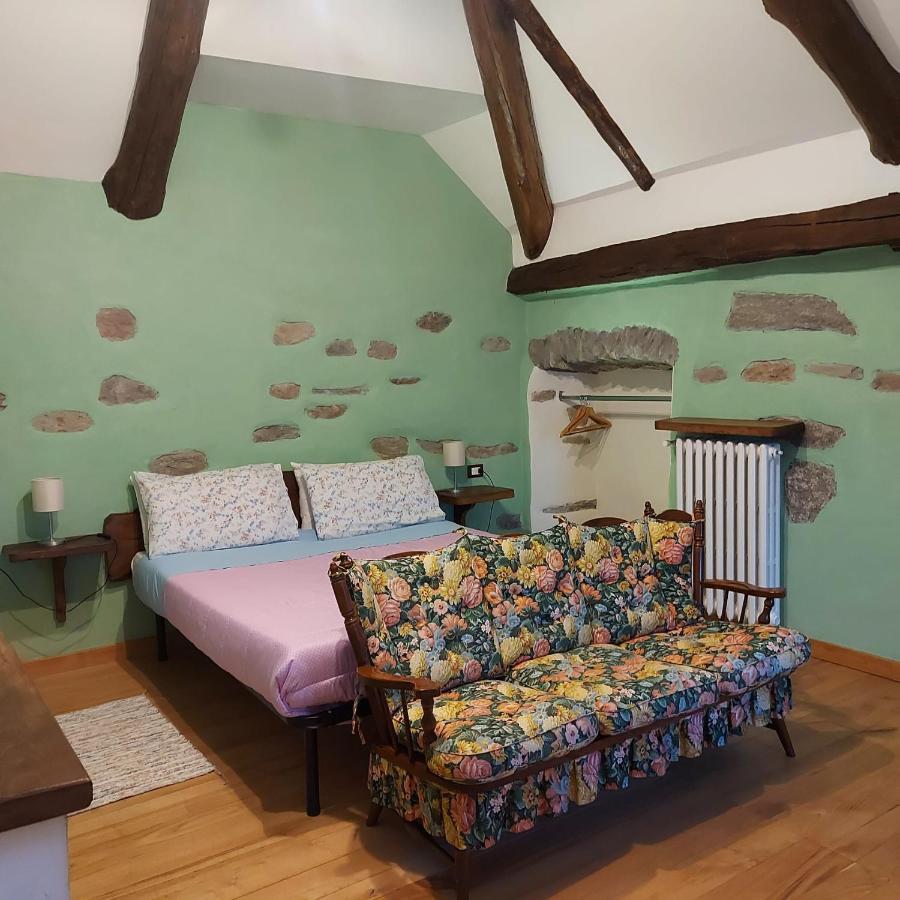 Il Borgo Di Monica Vila Domodossola Exterior foto