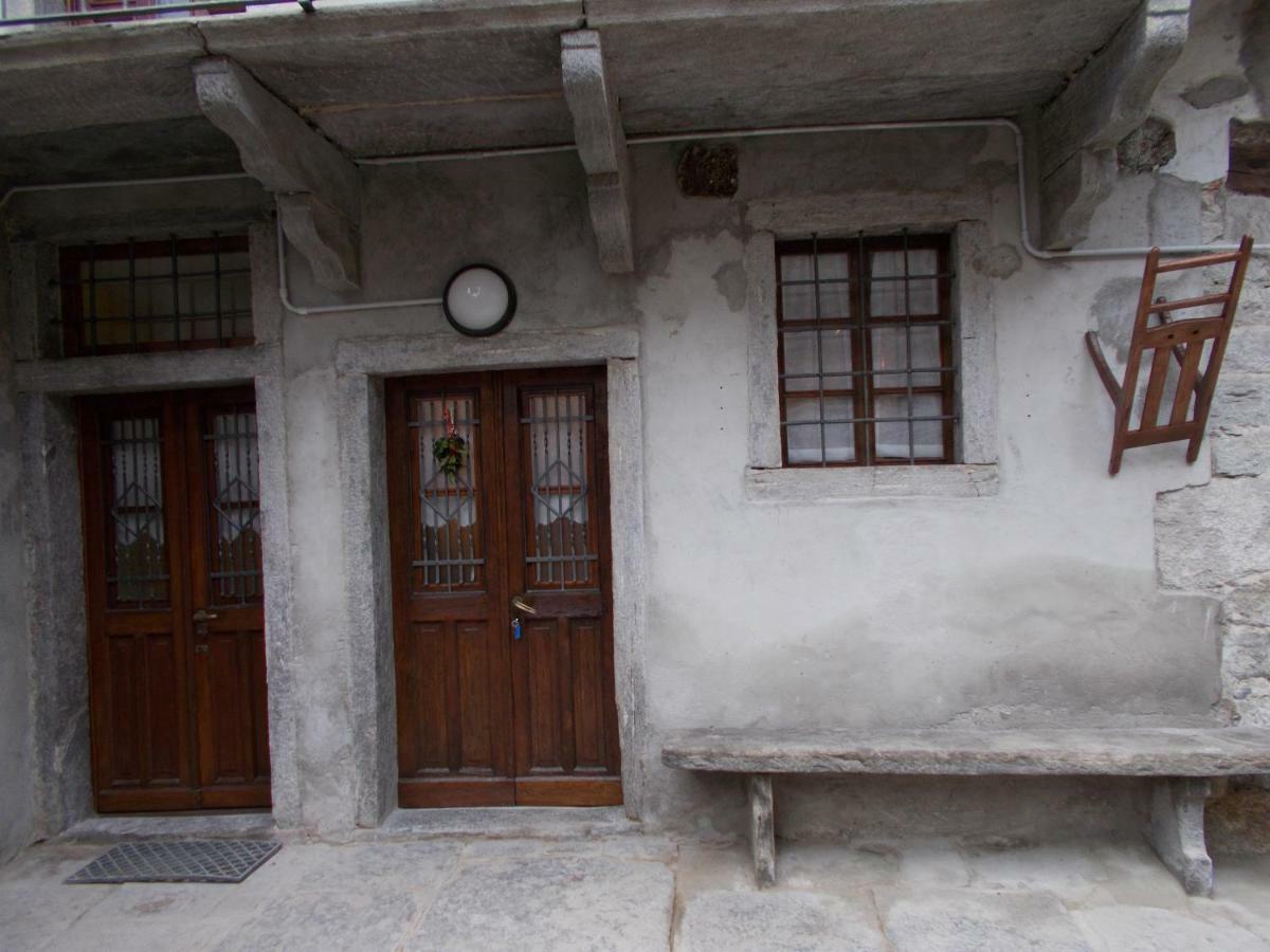 Il Borgo Di Monica Vila Domodossola Exterior foto