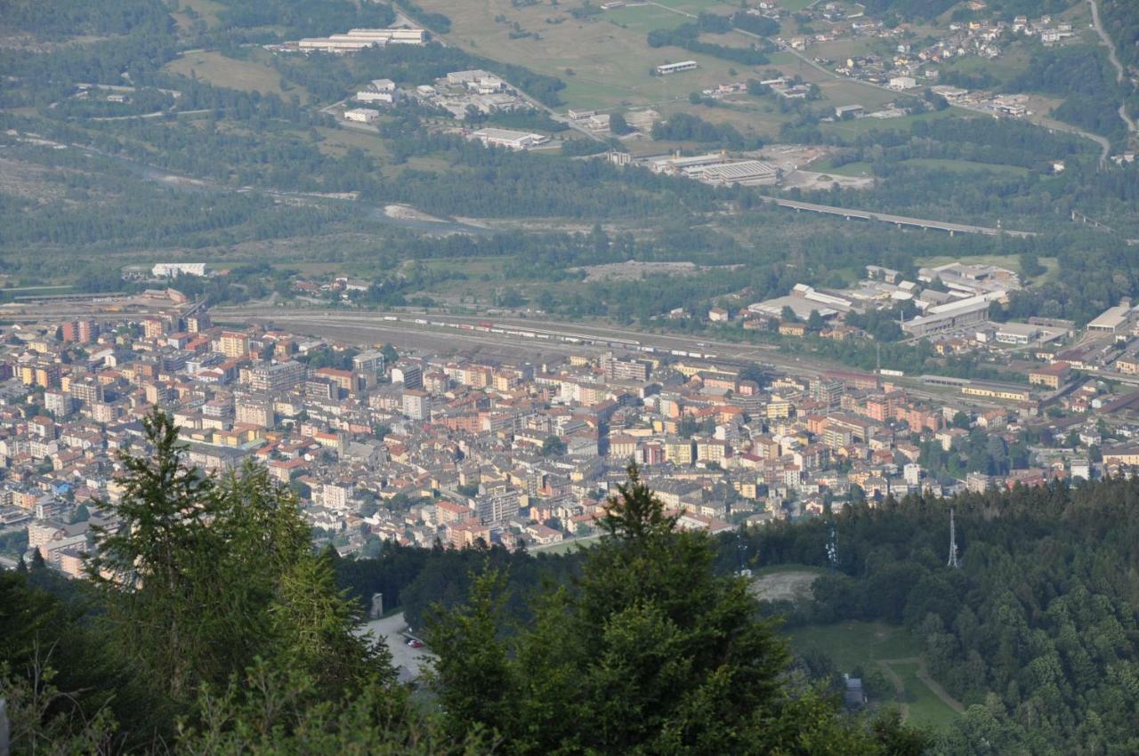 Il Borgo Di Monica Vila Domodossola Exterior foto